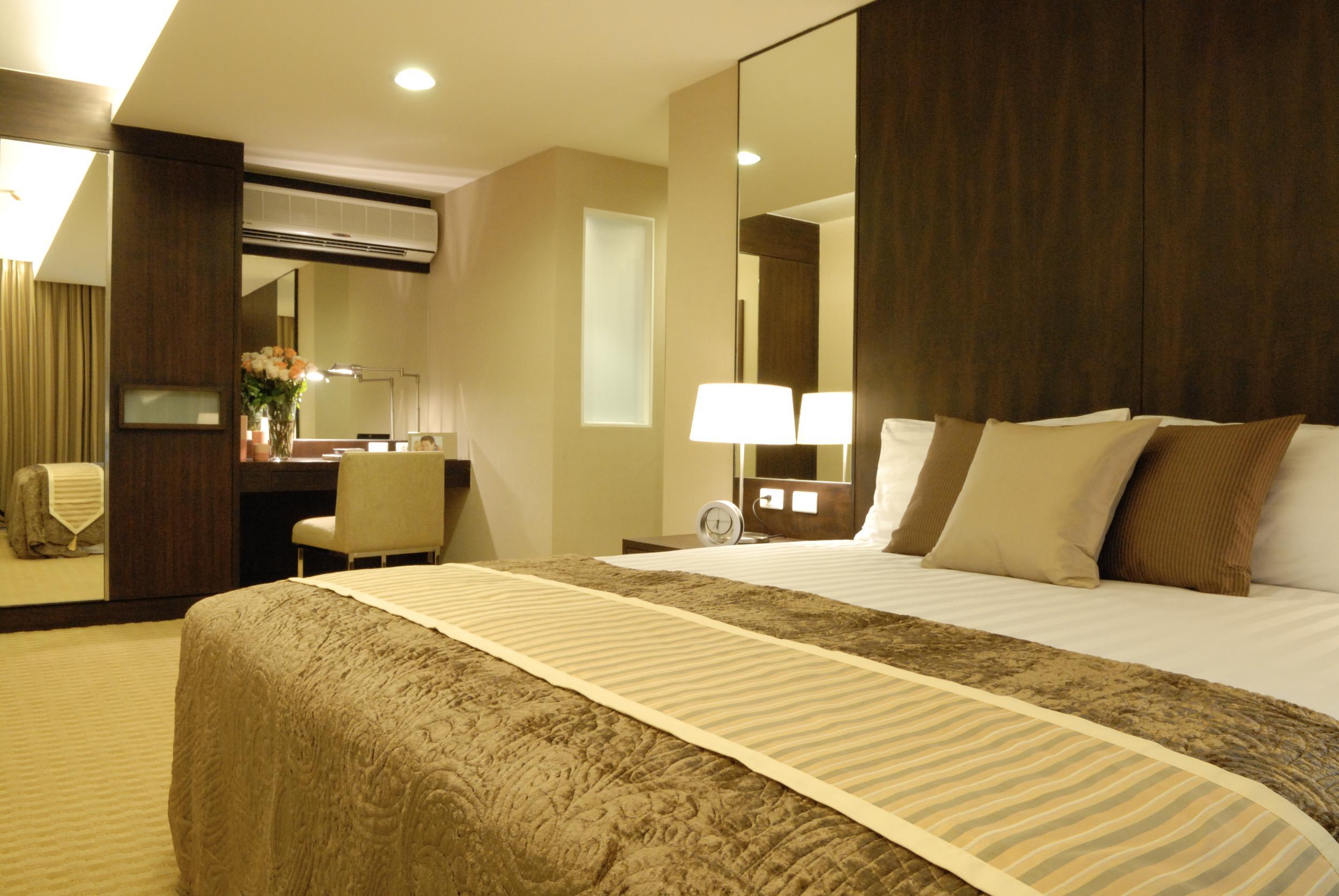 The Narathiwas Hotel & Residence Sathorn Бангкок Экстерьер фото