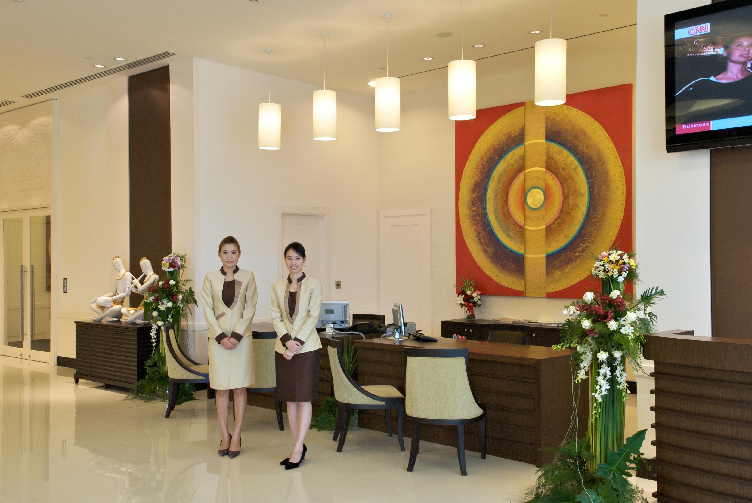 The Narathiwas Hotel & Residence Sathorn Бангкок Экстерьер фото