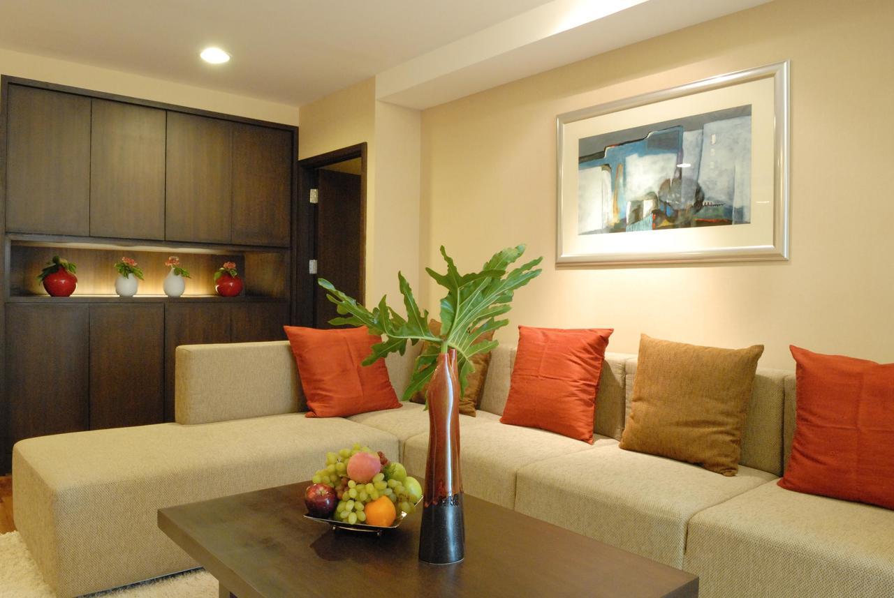 The Narathiwas Hotel & Residence Sathorn Бангкок Экстерьер фото